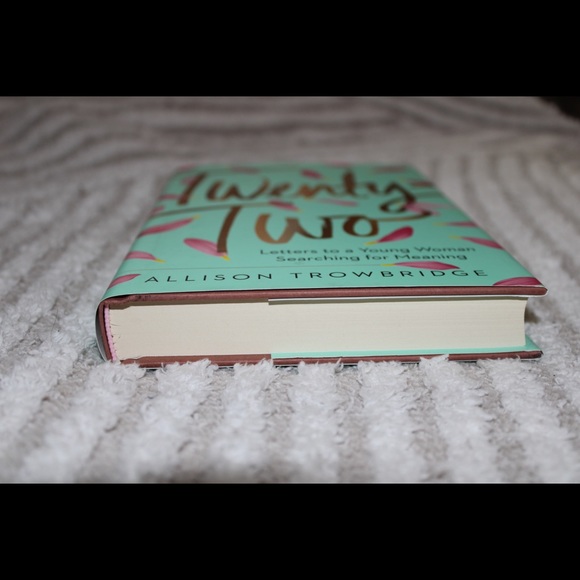 Twenty Two - Picture 4 of 5